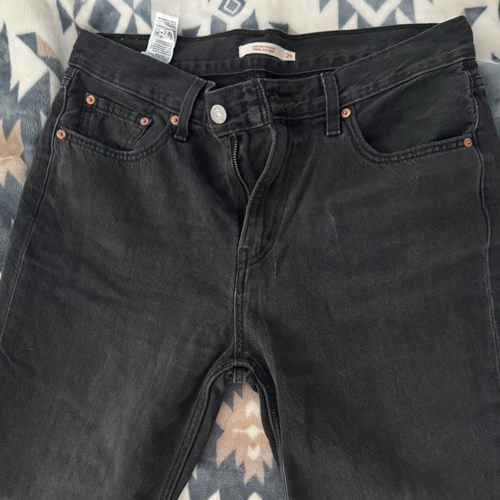 Men's Black Levi Jeans